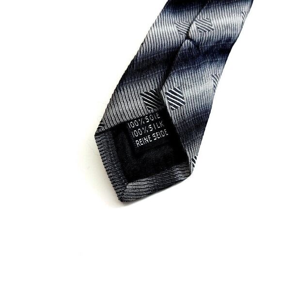 Pavone Italy Gray Silver Woven Geometric Striped Wide Silk Tie - Picture 4 of 6